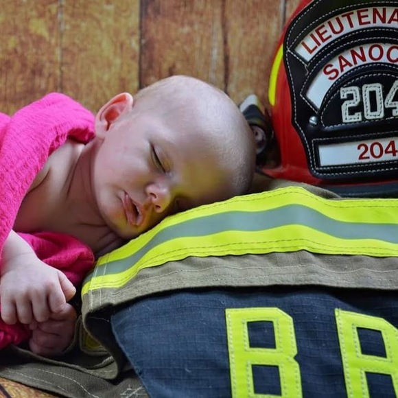 Meet your Posher, Brandi - Picture 1 of 1